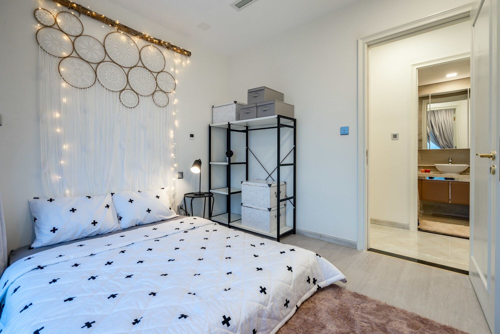 Qq - Vinhome Golden River - D.1 Apartamento