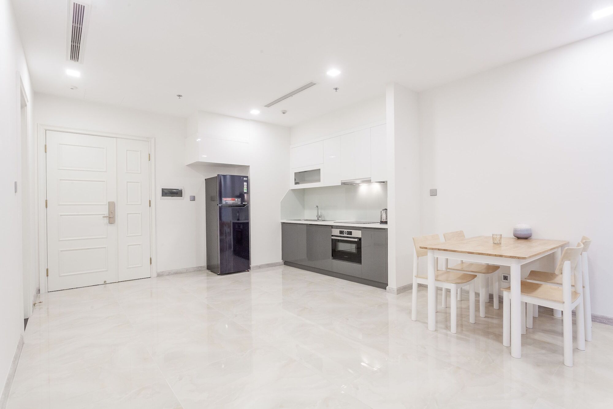 Apartamento Qq - Vinhome Golden River - D.1