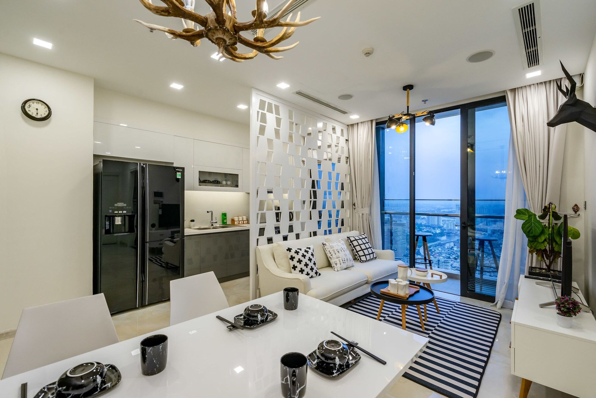 Qq - Vinhome Golden River - D.1 * Cidade de Ho Chi Minh