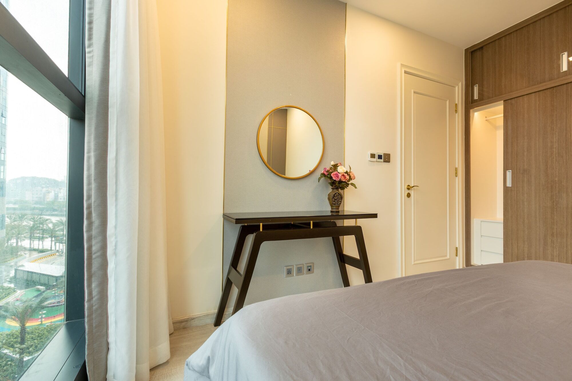 Qq - Vinhome Golden River - D.1 Apartamento *